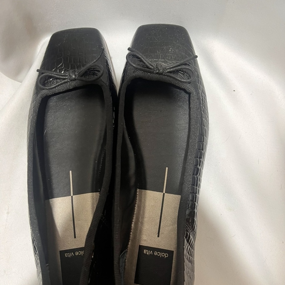 Dolce Vita Black Croc Embossed Ballet Flats Square Toe Bow Loafers Size 9 - Picture 3 of 7